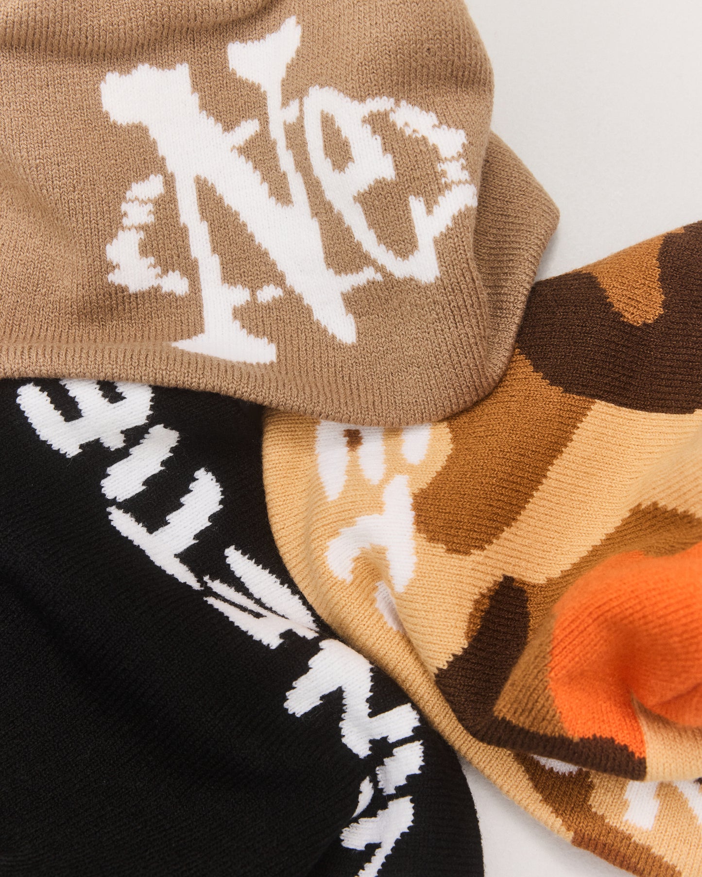 Worldwide Beanie Orange Camo